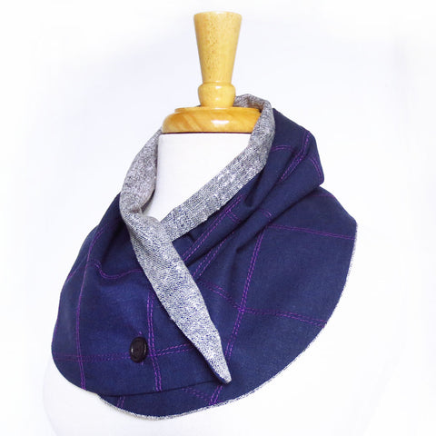 purple linen button scarf with stitched details and contrasting lining