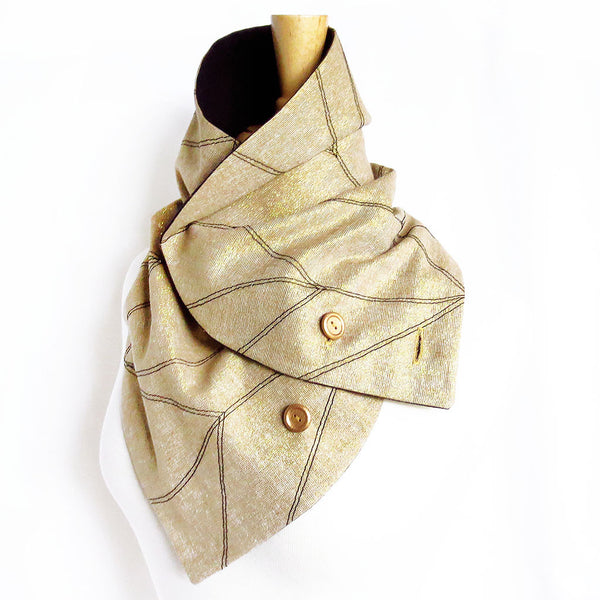 cassandra winter button scarf