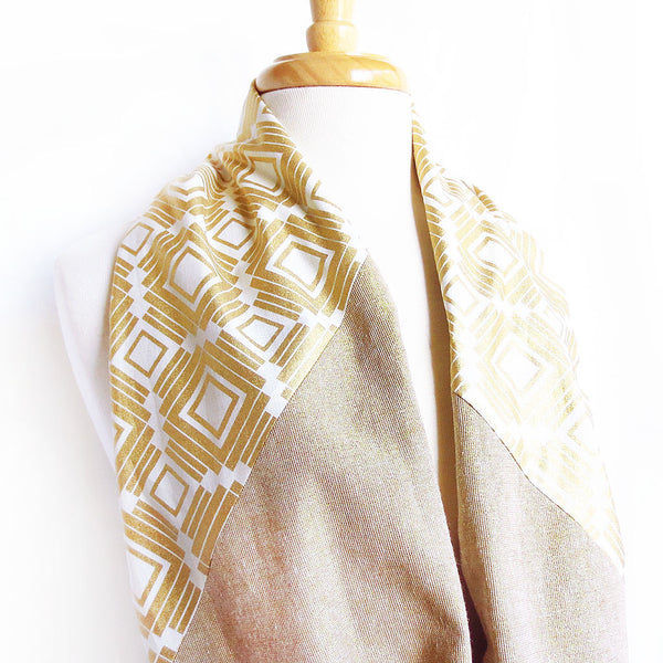 naomi infinity scarf