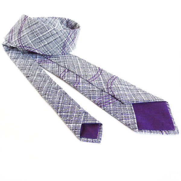 venn in purple necktie